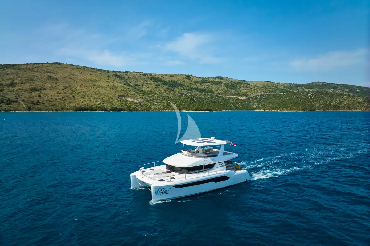 Good Vibes yacht photo