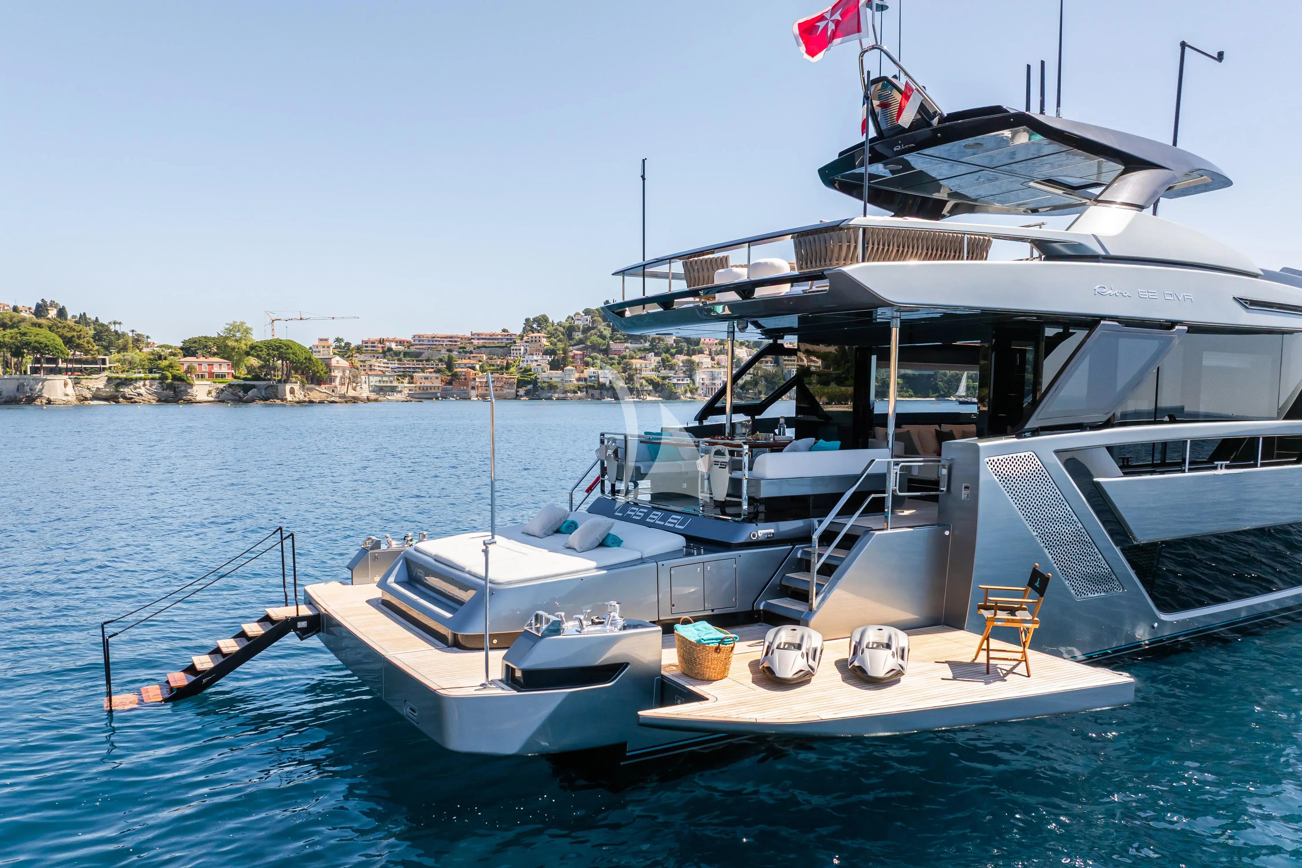 L'AS BLEU yacht photo