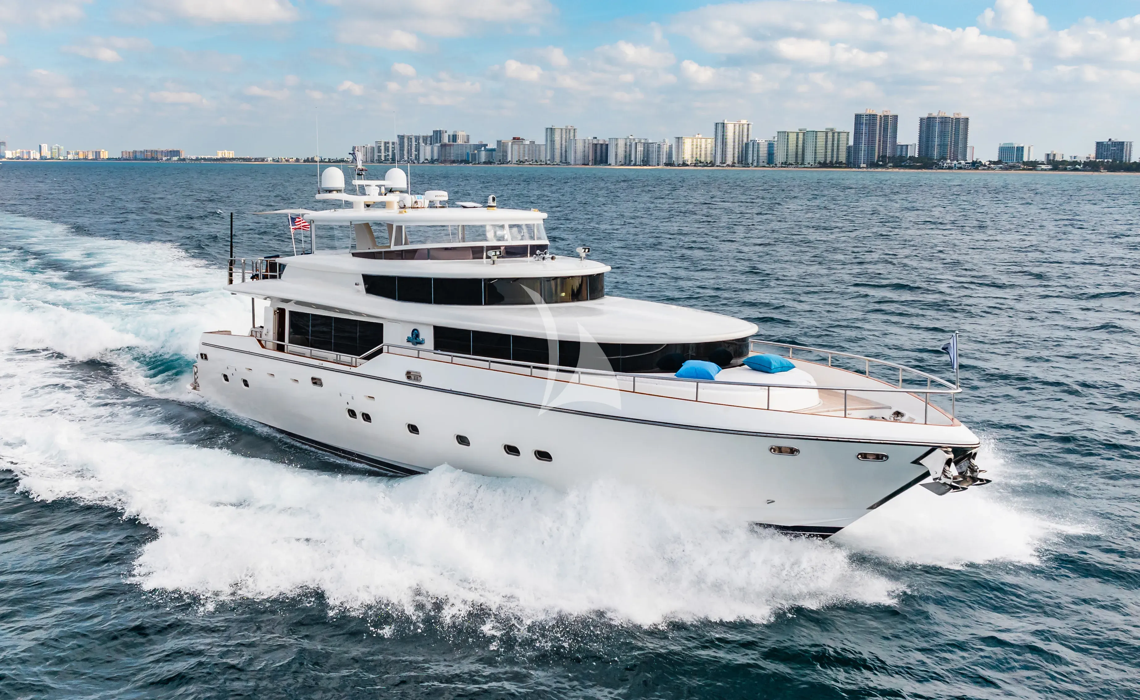 Southern Belle luxury yacht