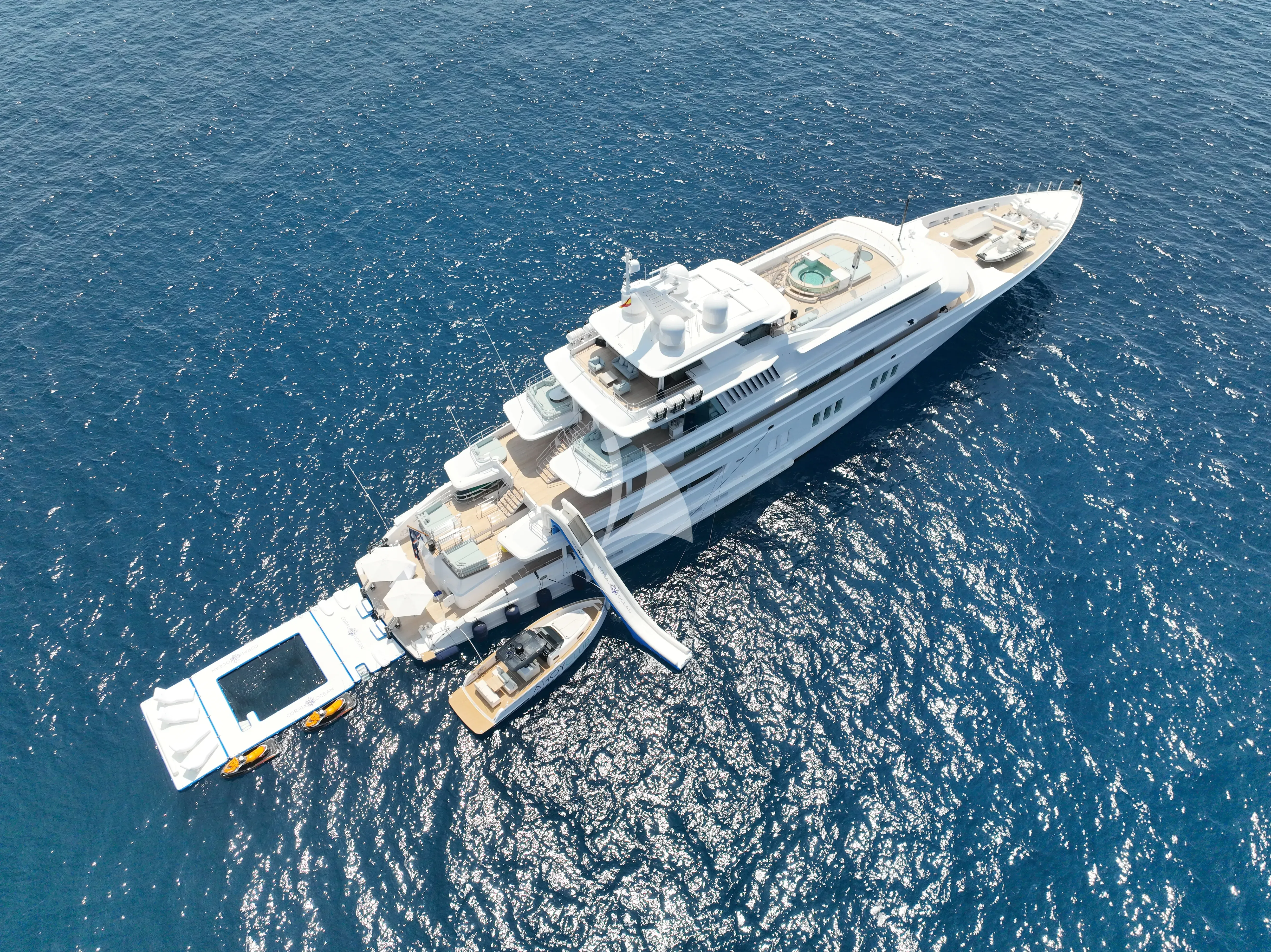 CORAL OCEAN yacht photo