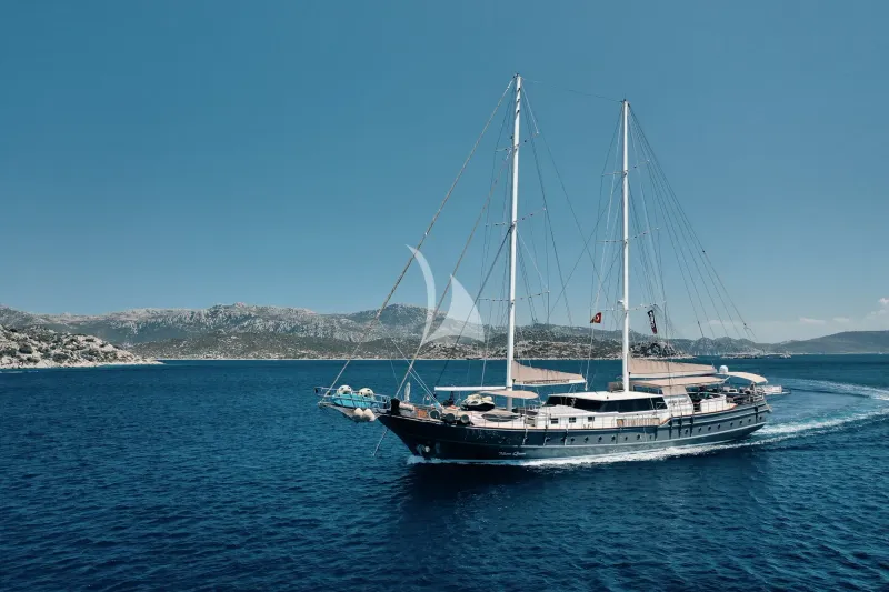 Nevra Queen yacht photo