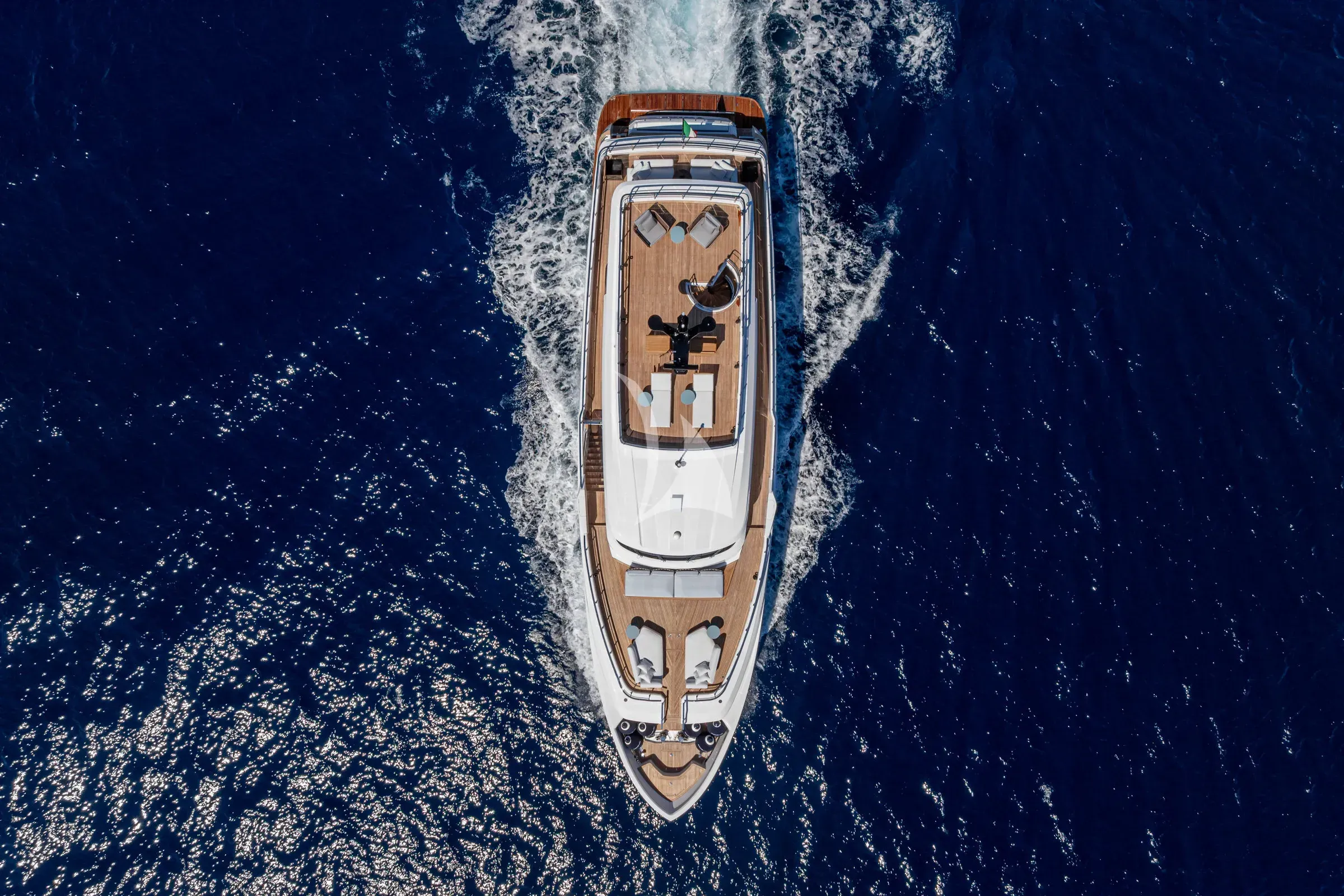 TWINS yacht photo