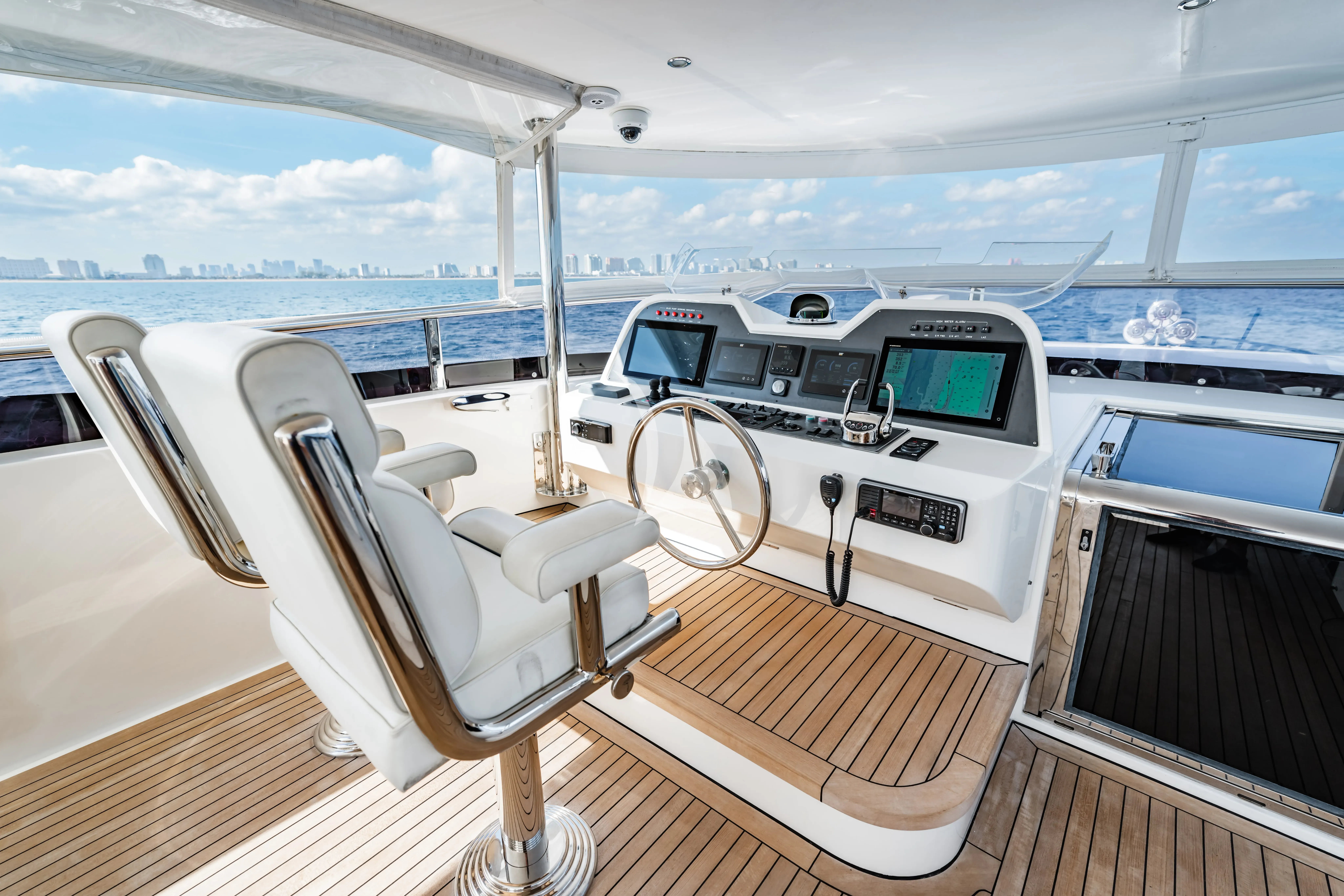 Southern Belle yacht photo