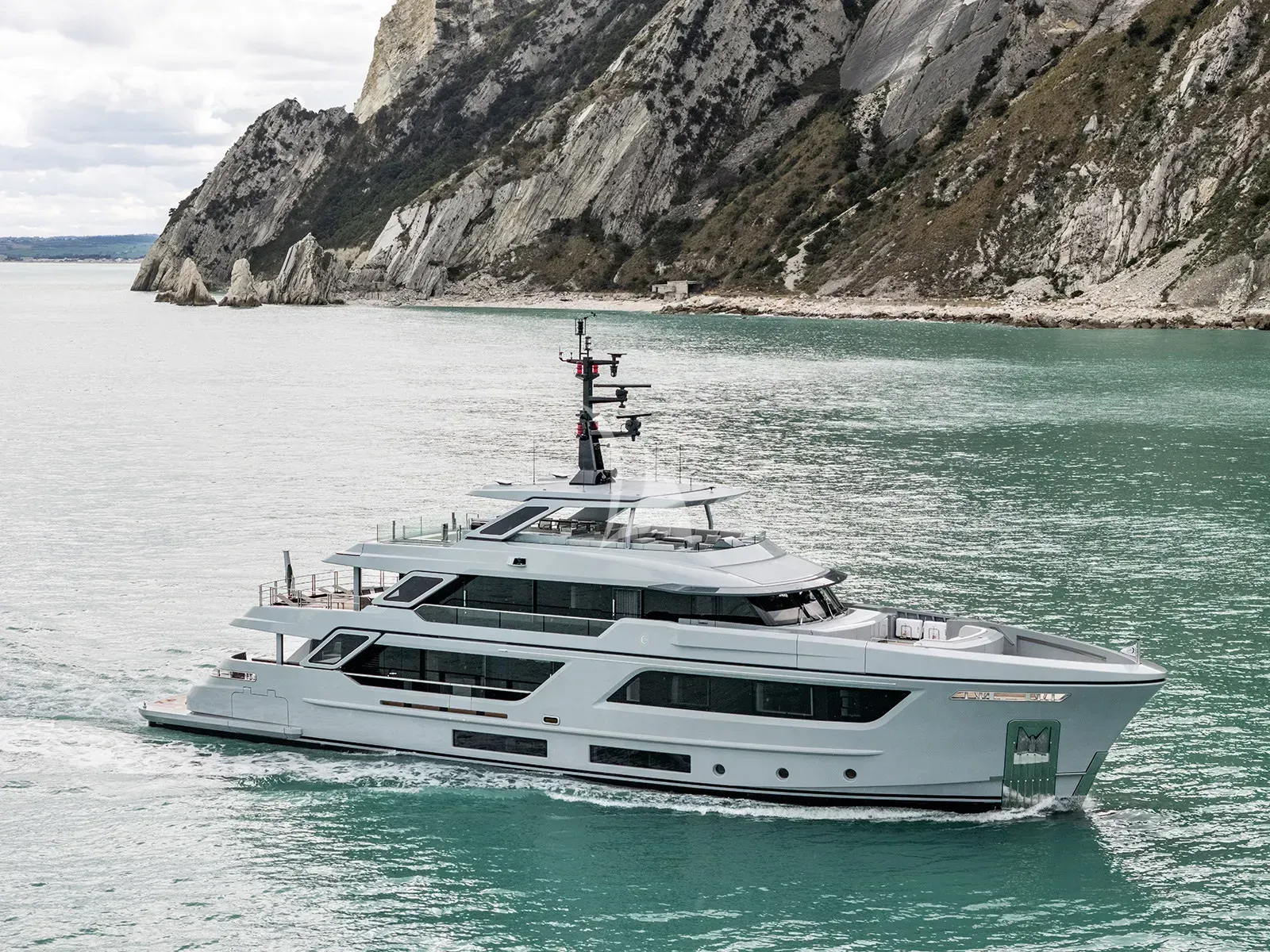 PAZIENZA luxury yacht