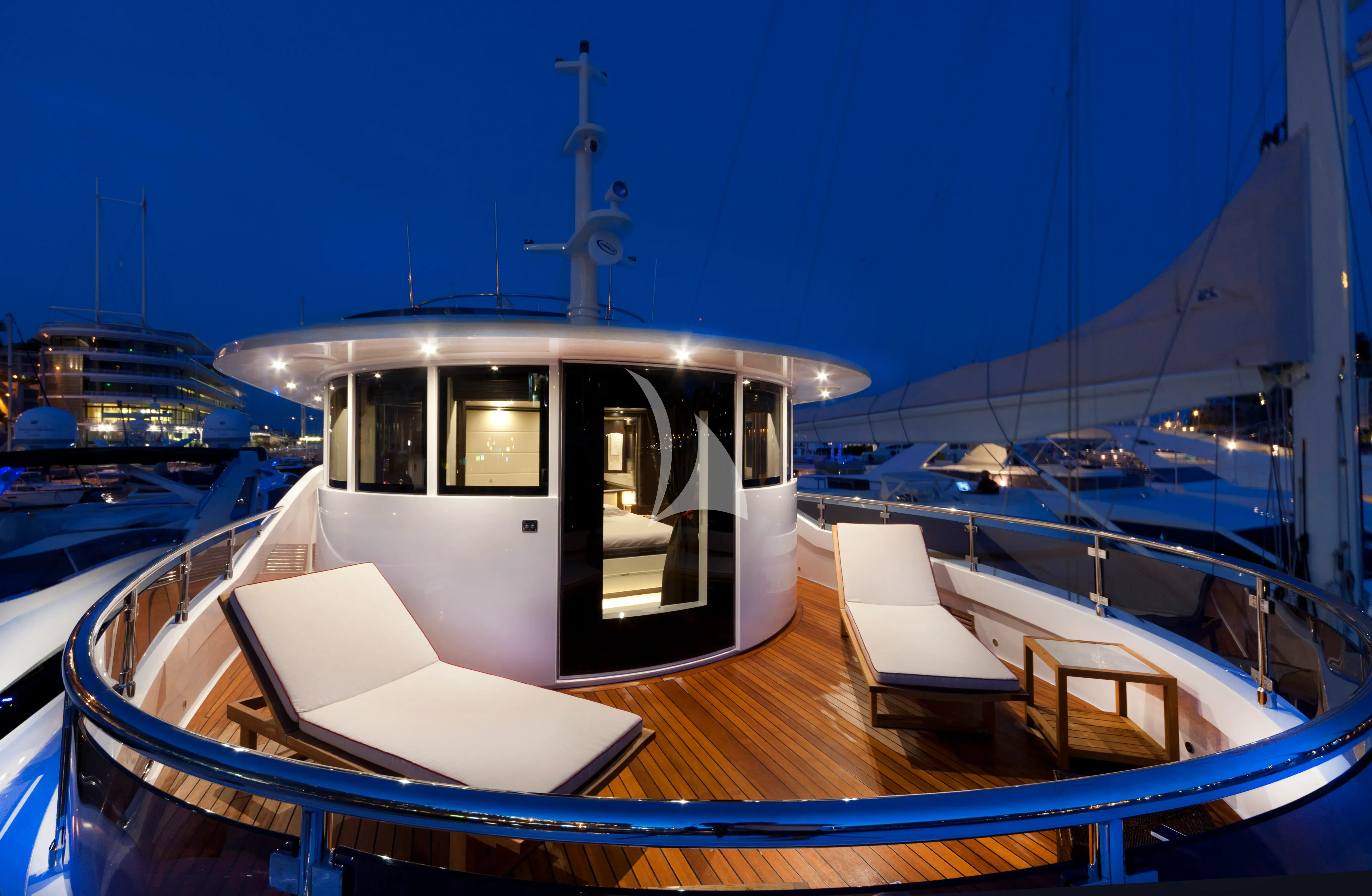 GATSBY yacht photo